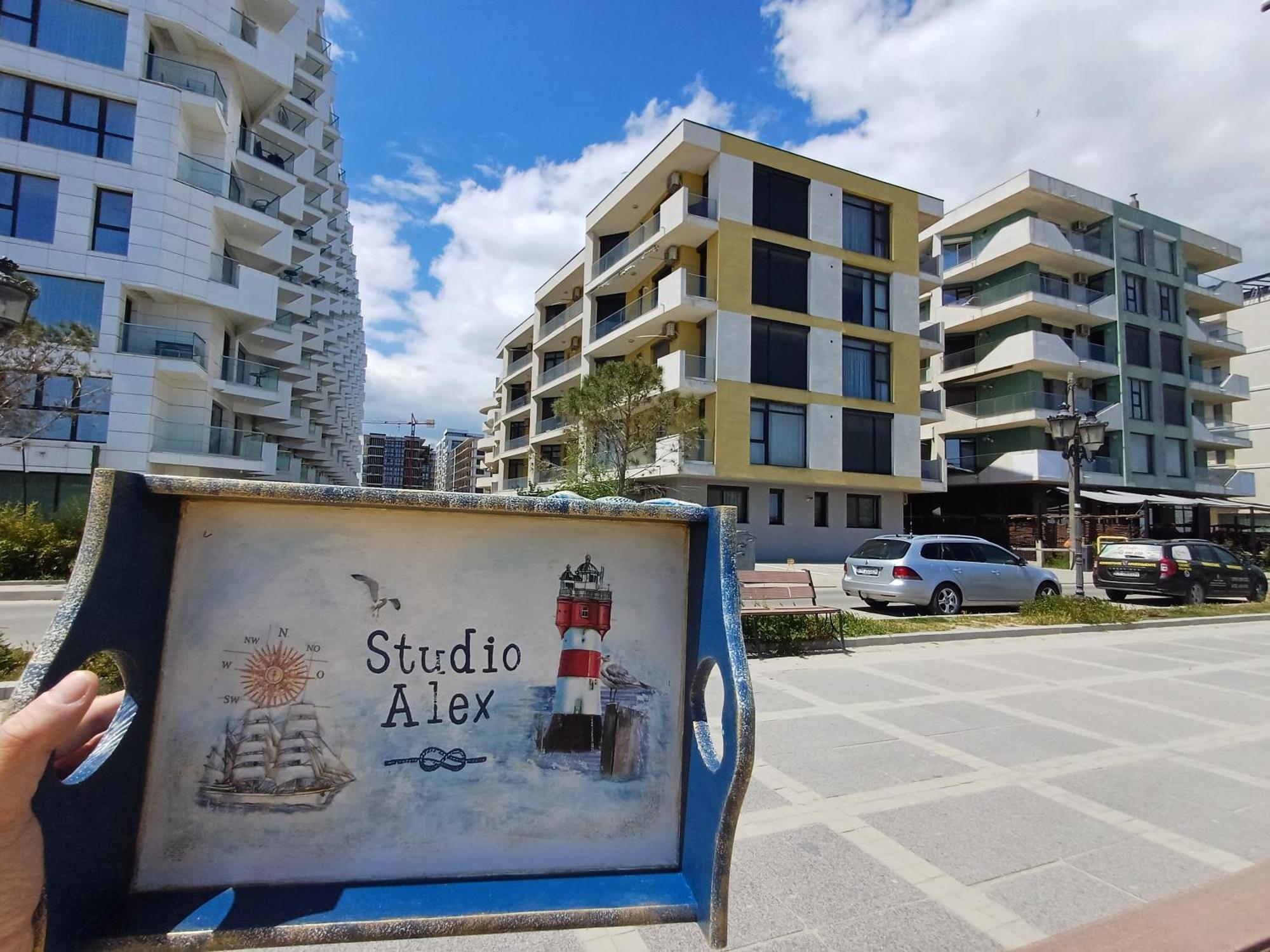 Studio Alex Mamaia Nord Apartment Navodari Exterior photo